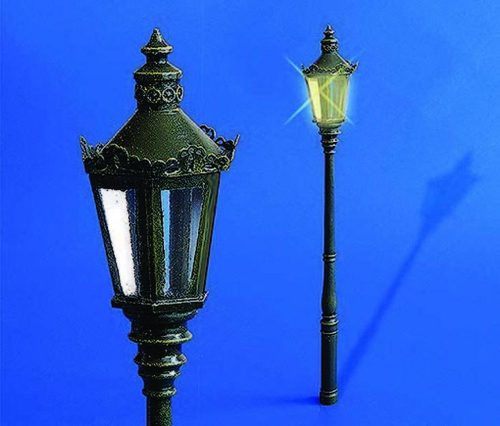 Plus Model Parklampen 1:35 (211)