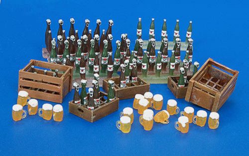 Plus Model Bierkisten, -flaschen und -Gläser 1:35 (220)