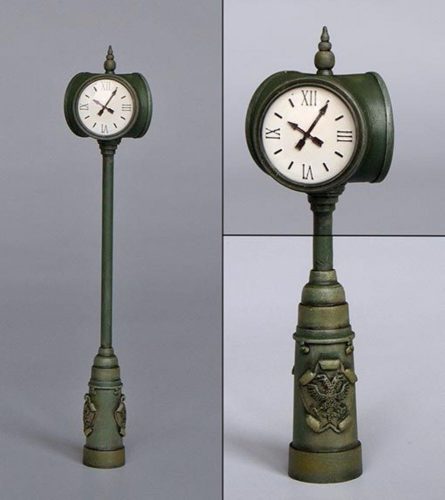 Plus Model Straßen-Uhr 1:35 (264)