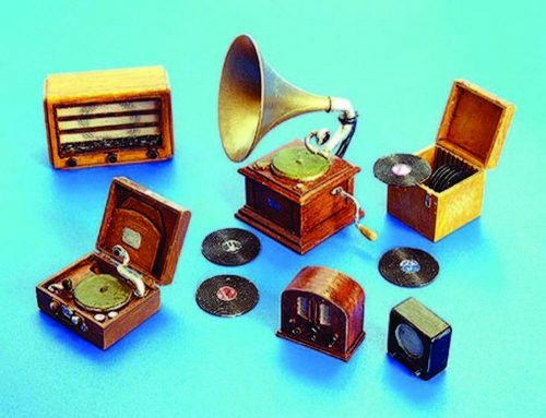 Plus Model Gramophone und Radios 1:35 (266)