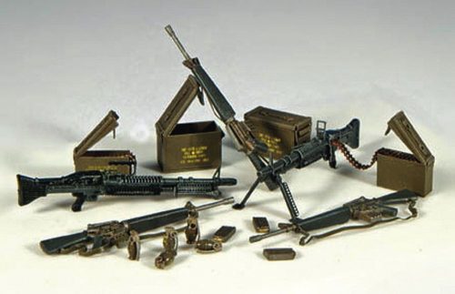 Plus Model U.S. Waffen Vietnam 1:35 (316)