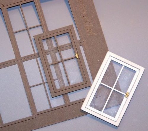 Plus Model Fenster 1:35 (370)