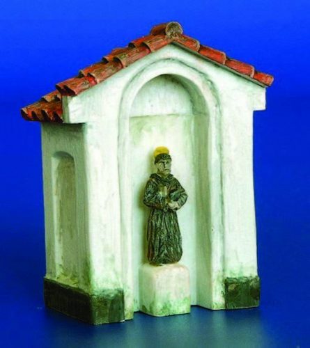 Plus Model Kapelle mit einer Statue 1:48 (4024)