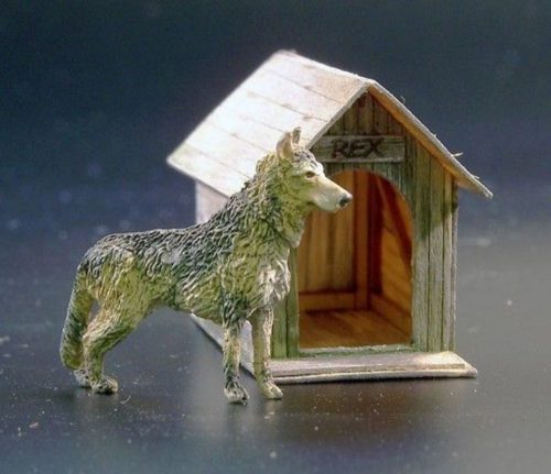 Plus Model Dog house 1:35 (423)