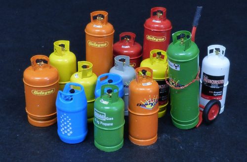 Plus Model Gas bottles-big 1:35 (520)