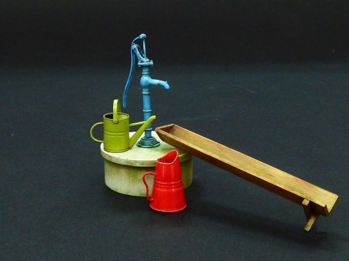 Plus Model Garden pump 1:35 (532)