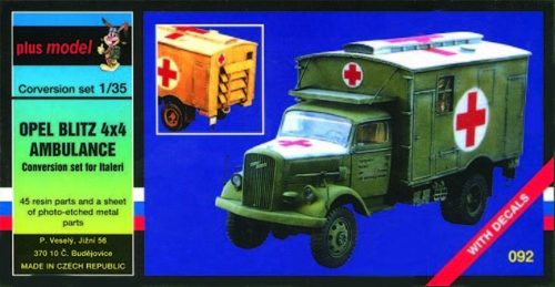 Plus Model Opel Blitz 4x4 Krankenwagen 1:35 (92)