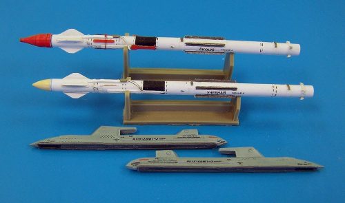 Plus Model Russian missile UZR-23 1:48 (AL4023)