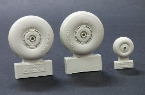 Plus Model C-47 Skytrain wheels with cover 1:48 (AL4066)