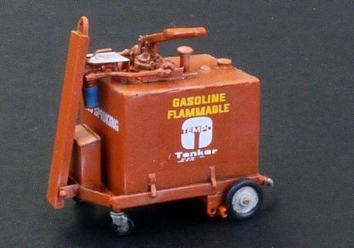 Plus Model 100 gallon fuel cart 1:48 (AL4076)