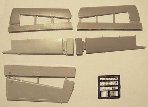 Plus Model DHC Caribou tail surfaces 1:72 (AL7002)