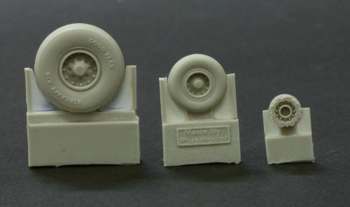 Plus Model P-3 Orion wheels 1:72 (AL7053)