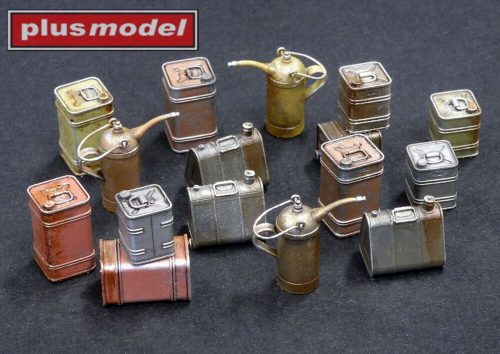 Plus Model German oil canisters 1:35 (DP3008)