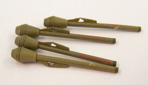 Plus Model Panzerfaust 60 1:35 (EL055)