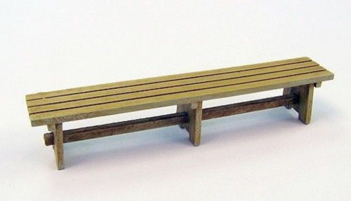 Plus Model Wooden Bench 1:35 (EL064)