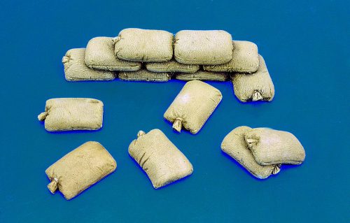 Royal Model Sandbags 1:35 (RM075)