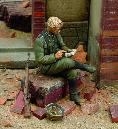 Royal Model German infantry-WWII 1:35 (RM145)