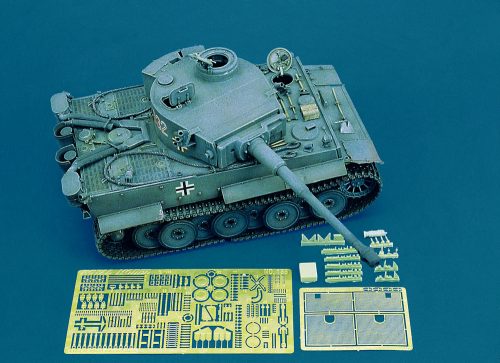 Royal Model Tiger I fruhe produktion 1:35 (RM158)