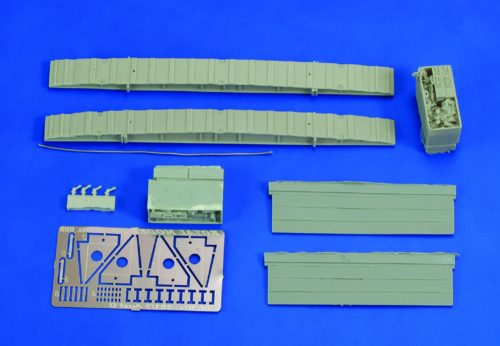 Royal Model Sd.Kfz. 251/7 Ausf. D part 1 (for Tamiya kit) 1:35 (RM369)