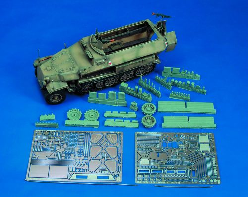 Royal Model Sd.Kfz. 251C part 1 (for Dragon kit) 1:35 (RM370)