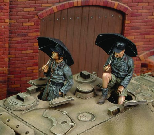 Royal Model German Tankers-Italy 1944 1:35 (RM413)