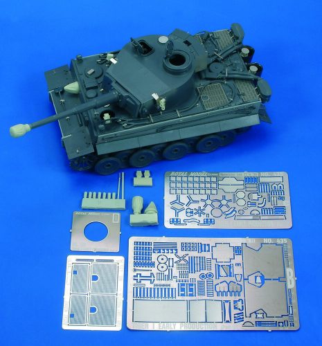 Royal Model Tiger I Early Production-Part 1 (for Tamiya kit) 1:48 (RM435)