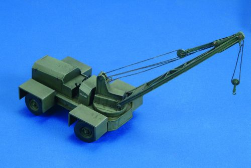 Royal Model U.S. Mobile crane-WWII 1:35 (RM532)