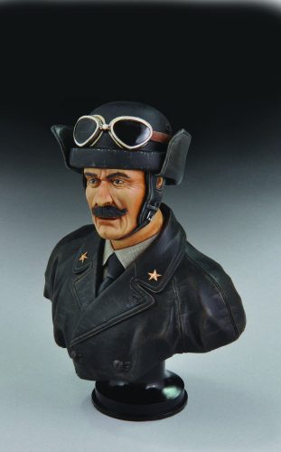 Royal Model Italian Tanker-WWII Bust 1:10 (RM559)