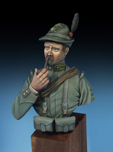 Royal Model Tenente degli Alpini 1915-18 Bust (RM650)