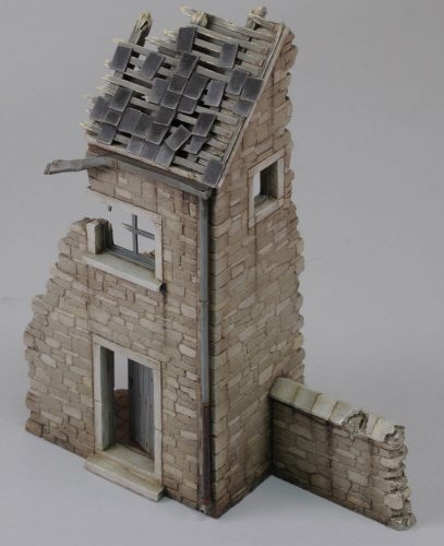 Royal Model House ruin Ardenne 1:48 (RM694)