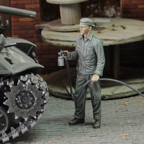 Royal Model Soldier who paints - WWII 1:72 (RM888)