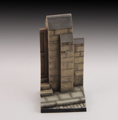 Royal Model Base with wall and road 1:32 (RM921)