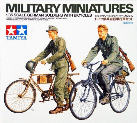 Tamiya 1:35 German Soldier with Bicycles - 35240